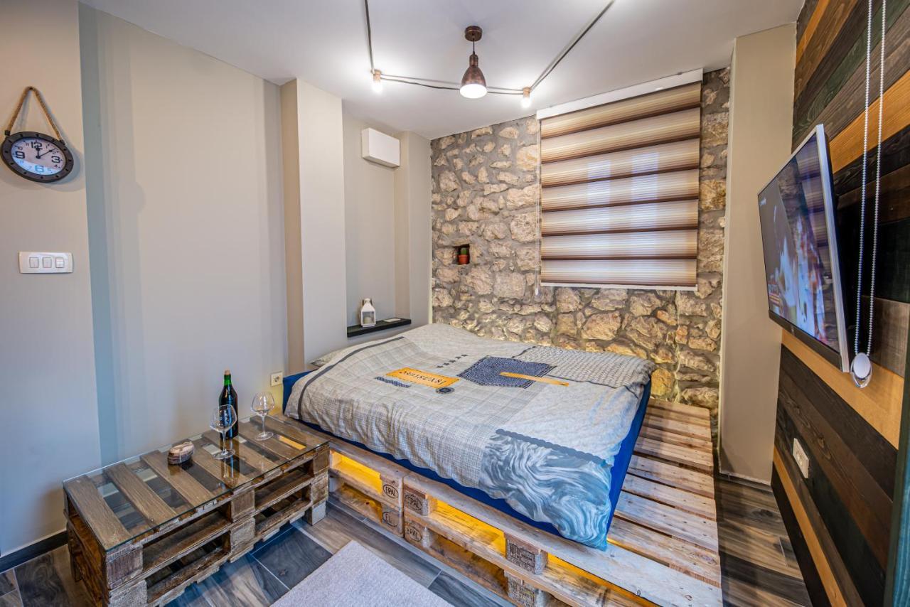 Apartman_Pidzun 采蒂涅 外观 照片