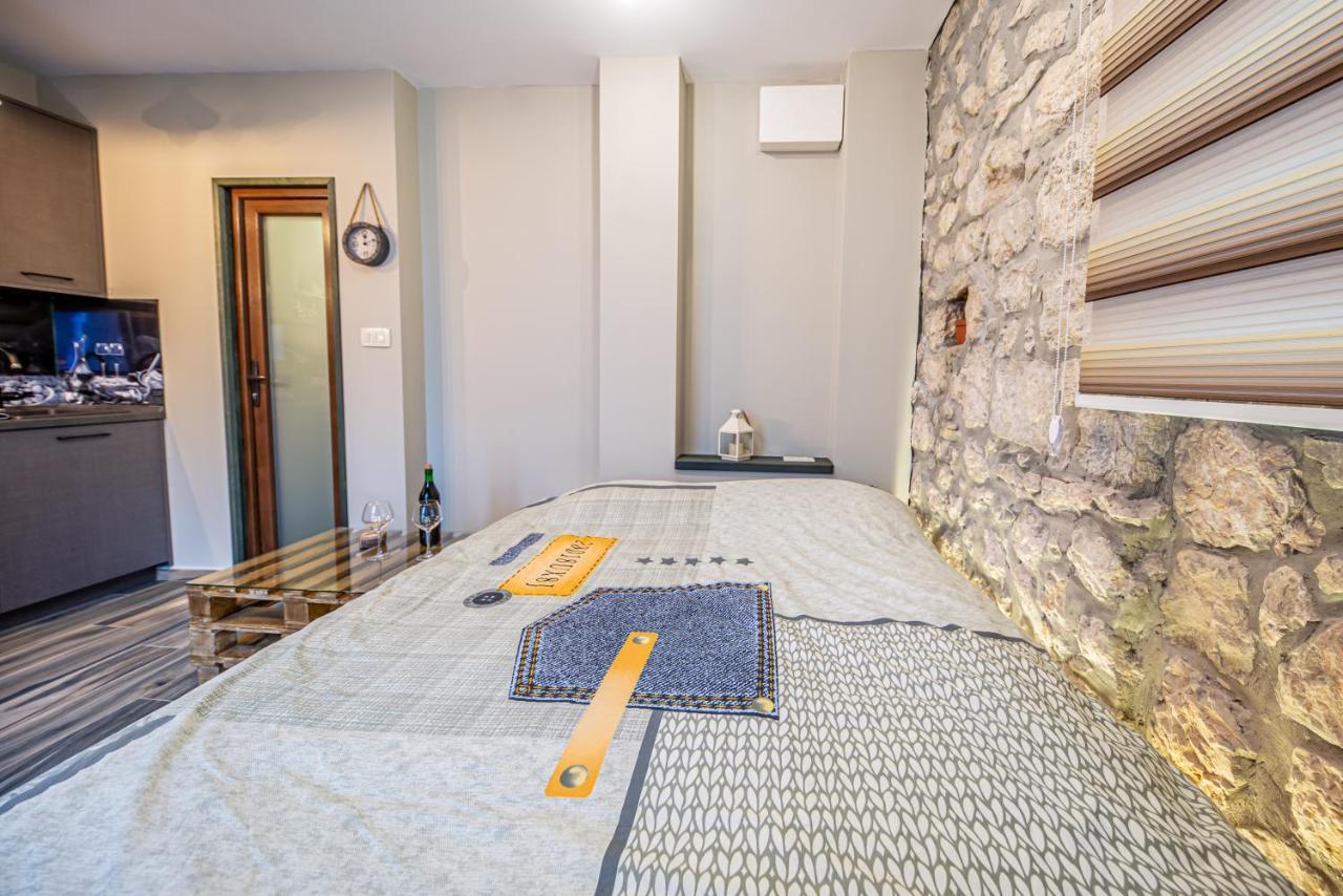 Apartman_Pidzun 采蒂涅 外观 照片